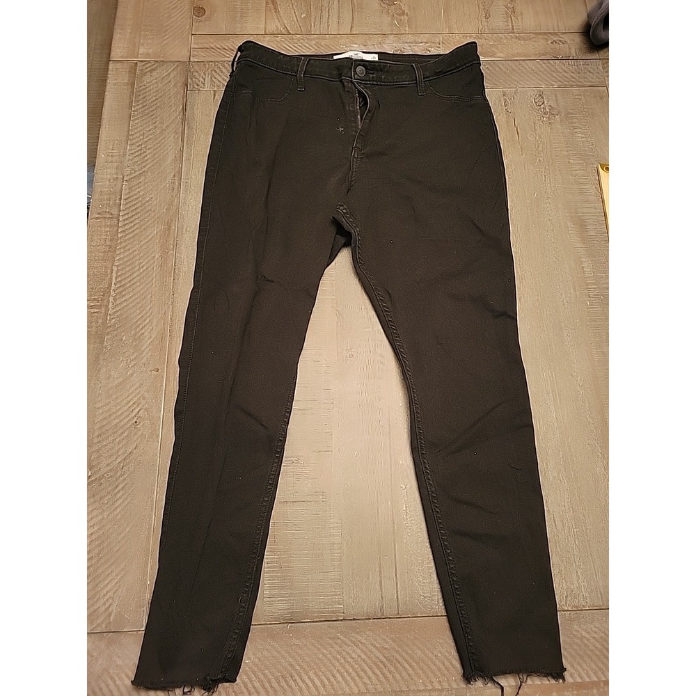 Hollister Jeans Womens 17R 33x28 Black Curvy‎ High Rise Jean Legging Distressed